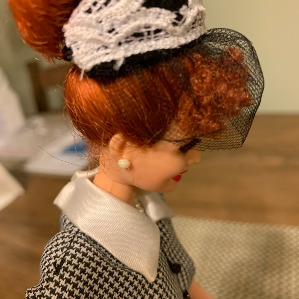I Love 💕 Lucy Doll on a stand ! - Picture 4 of 8
